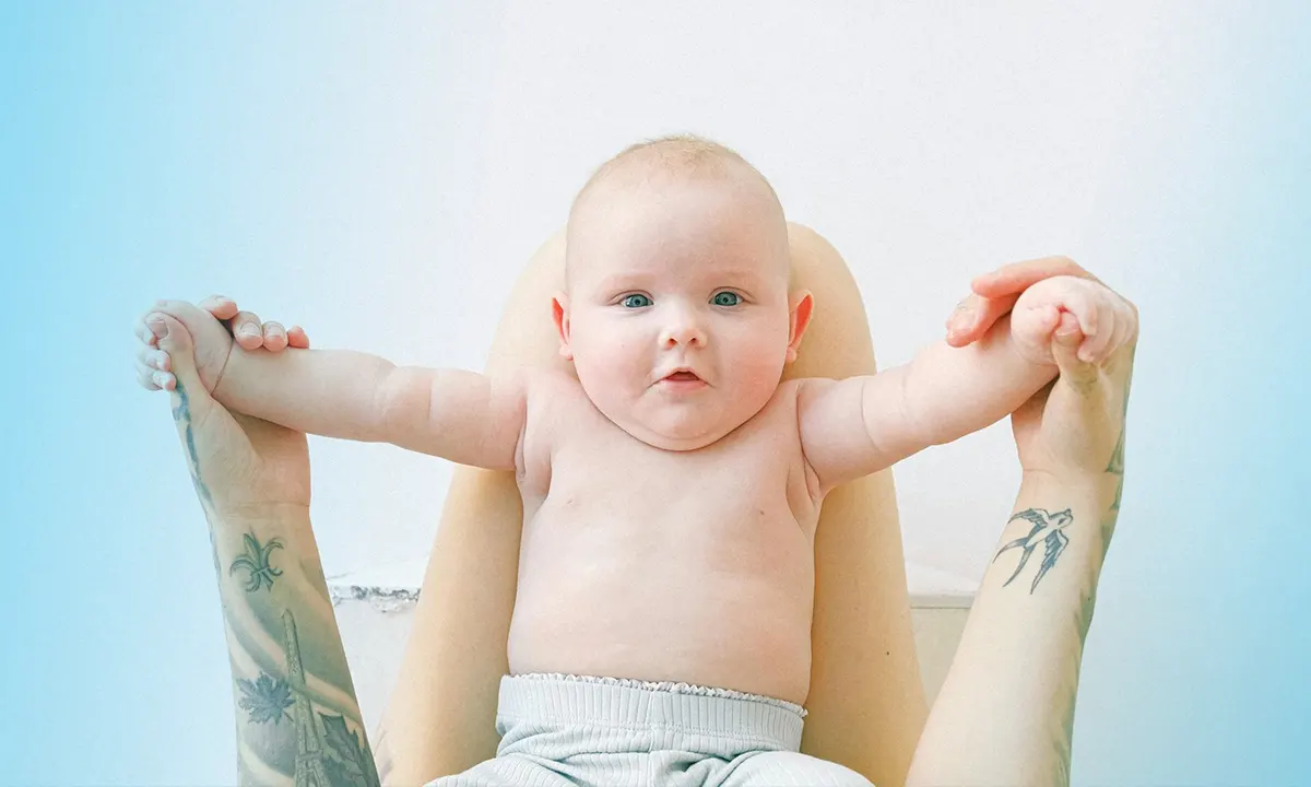 rimedi naturali per pulire i denti dei bambini